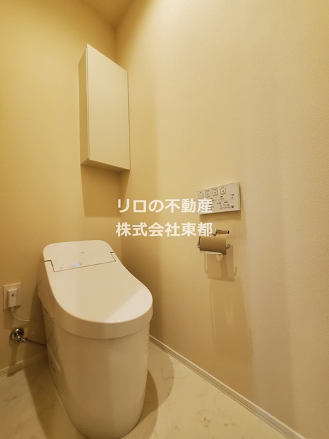トイレ　温水洗浄便座で毎日快適ですね♪
