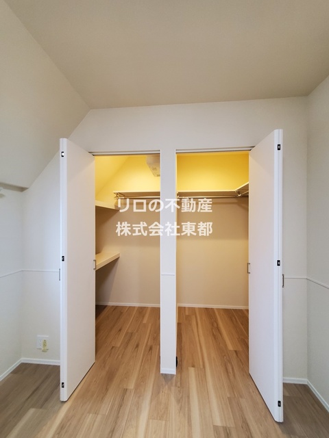 収納　豊富な収納で荷物をまとめるのも簡単です♪