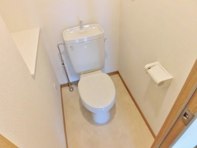 トイレ　参考写真