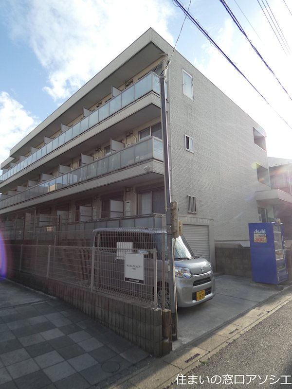 建物外観　クリスタル草加のご紹介は住まいの窓口アソシエにお任せください