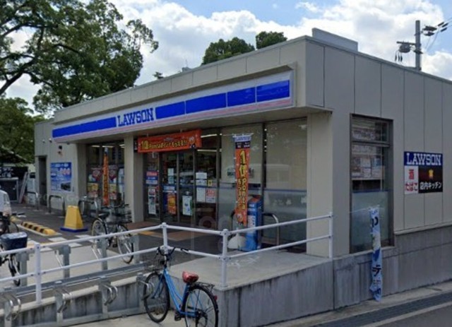 コンビニ　ローソン　豊中服部南町二丁目店（コンビニ）まで752m
