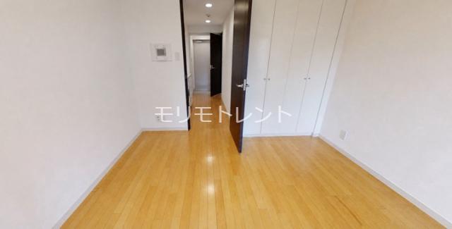 東京メトロ日比谷線 茅場町駅 徒歩2分 15階建 築22年の居間写真