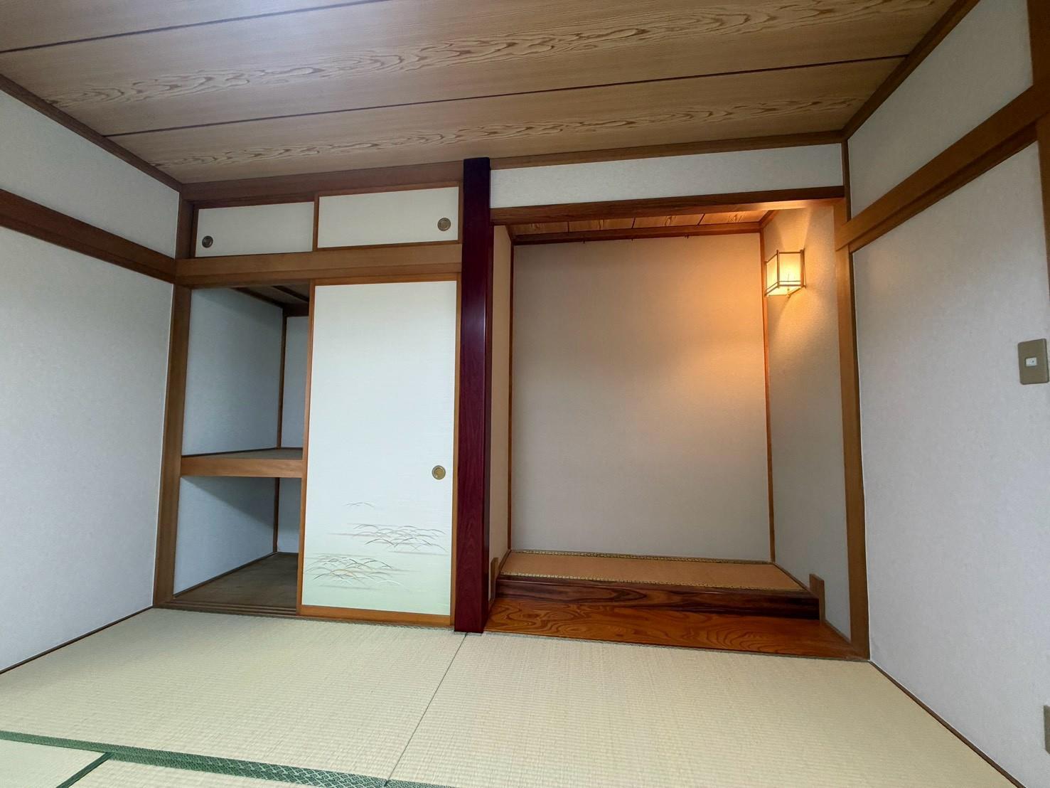 収納　和室　収納
