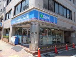 コンビニ　ローソン東大久保店（コンビニ）まで113m