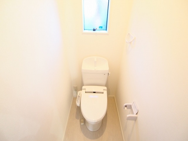 EHメゾン千石町 A棟のトイレ写真