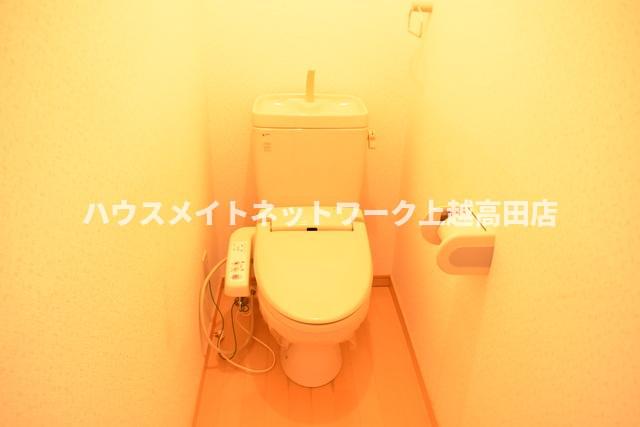 トイレ　温水洗浄暖房便座