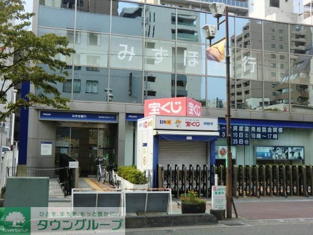 銀行　みずほ銀行西川口支店（銀行）まで163m