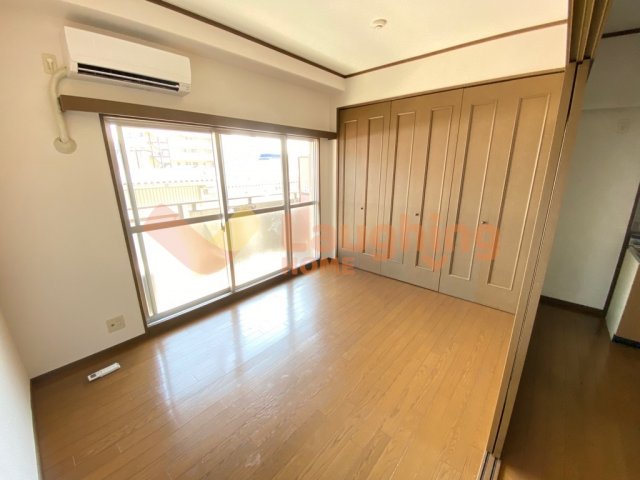 ＪＲ久大本線 御井駅 徒歩8分 6階建 築30年の居間写真