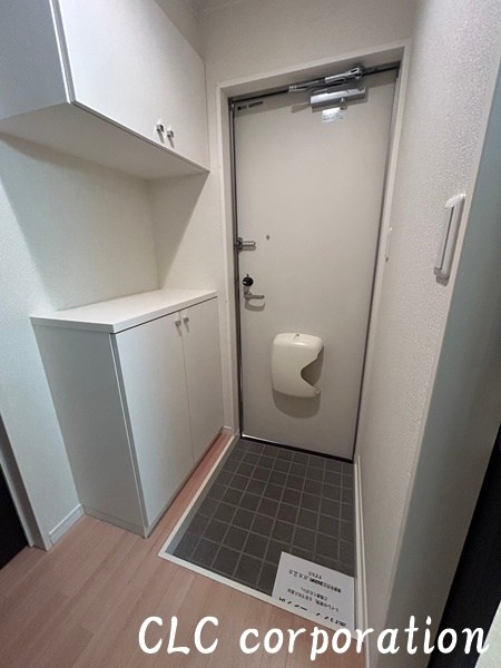 玄関　※他号室写真