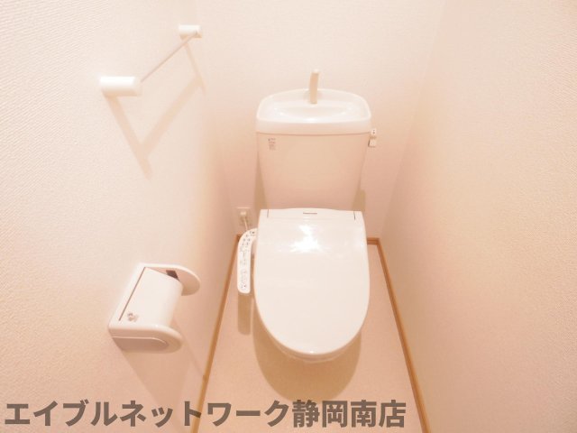 トイレ　トイレです