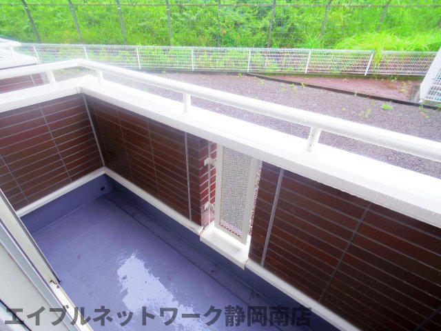 バルコニー　バルコニーがあります