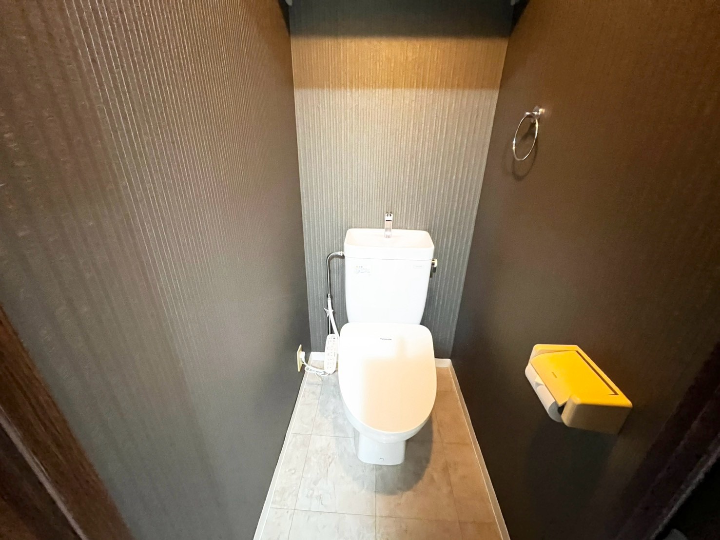 ピュアサクラ松屋町のトイレ写真