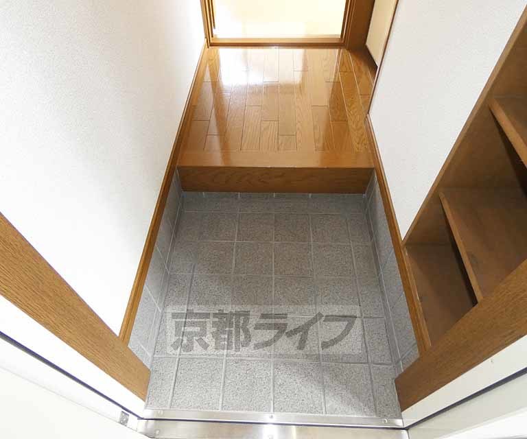 ソフィアコートの玄関写真