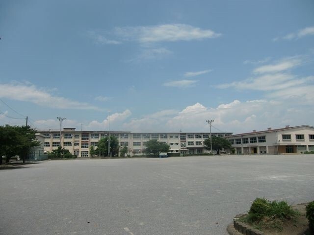 小学校　岐阜市立早田小学校（小学校）まで487m