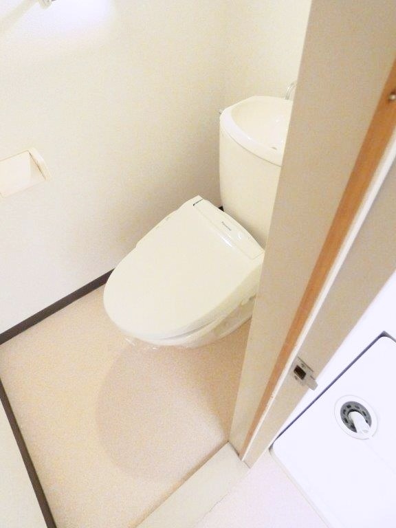 トイレ　図面と現状に相違がある場合には現状を優先