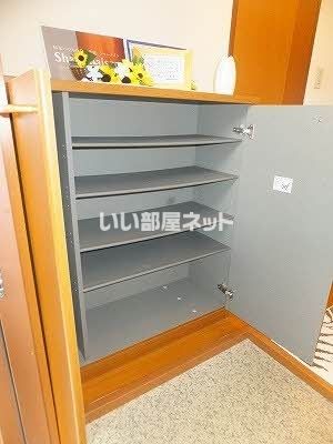 ヴィバーチェ椋野 I棟の玄関写真
