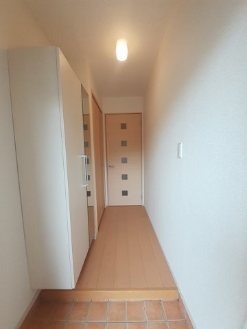 玄関　ゆったりとした玄関です