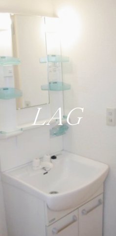 洗面設備　洗面台です。