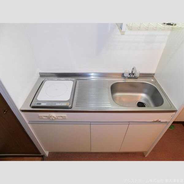 キッチン　同タイプ部屋写真