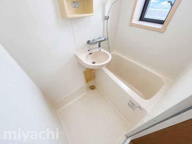 ＪＲ牟岐線 文化の森駅 徒歩13分 2階建 築25年の風呂写真