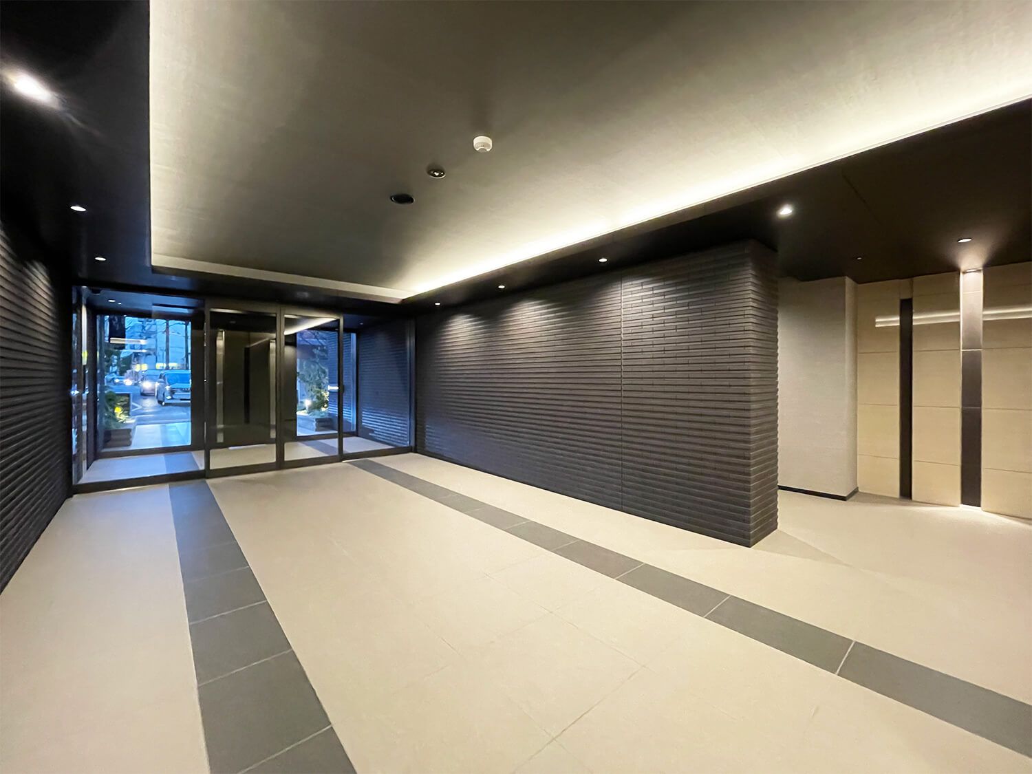 ロビー　RJRプレシア大橋駅前