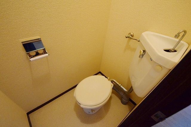 アザレアユーのトイレ写真