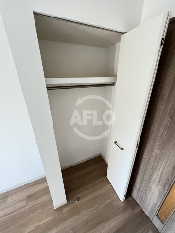 収納　エスリード江戸堀　クロゼット