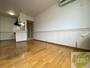 居室・リビング　広くてキレイなお部屋が広がっていて、充実した生活が送れそう。