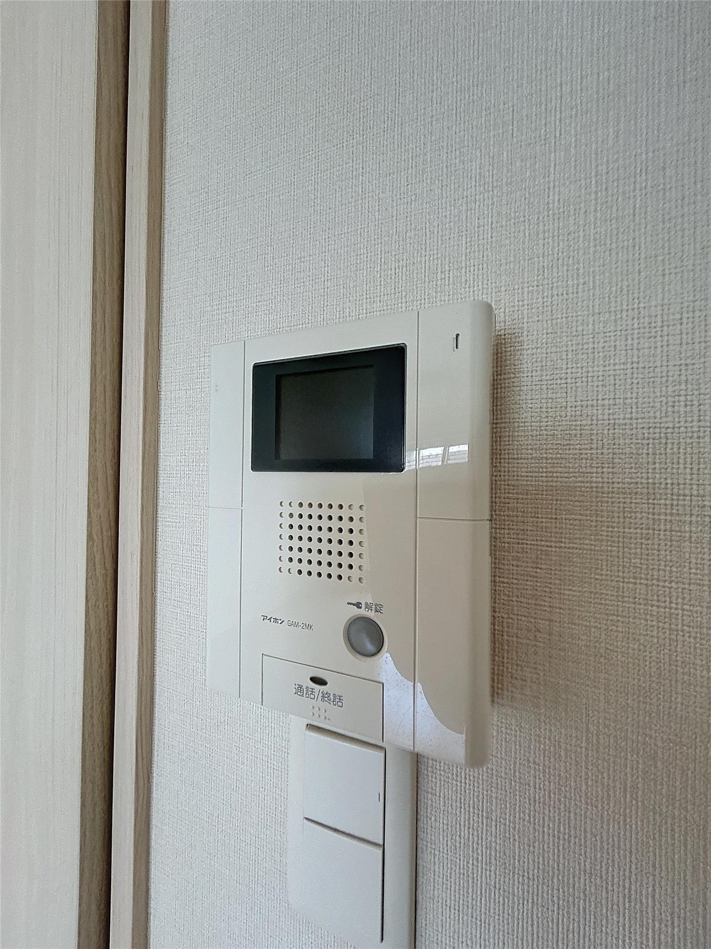 セキュリティ　ほかのお部屋の写真を使用しております。