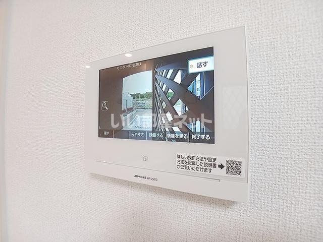 アッシャーのその他写真