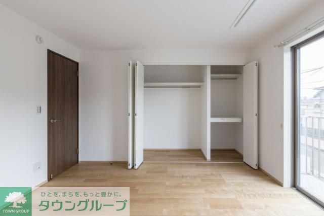 収納　同物件別部屋写真