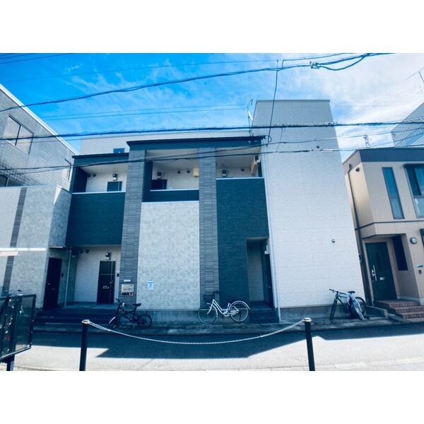 建物外観　外観は落ち着いています