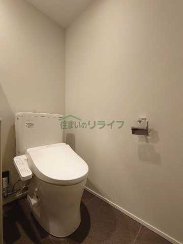 トイレ　LEGALAND四谷三丁目
