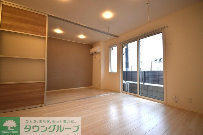居室・リビング　＊お部屋探し、ご内見のご希望はタウンハウジング八王子店で！