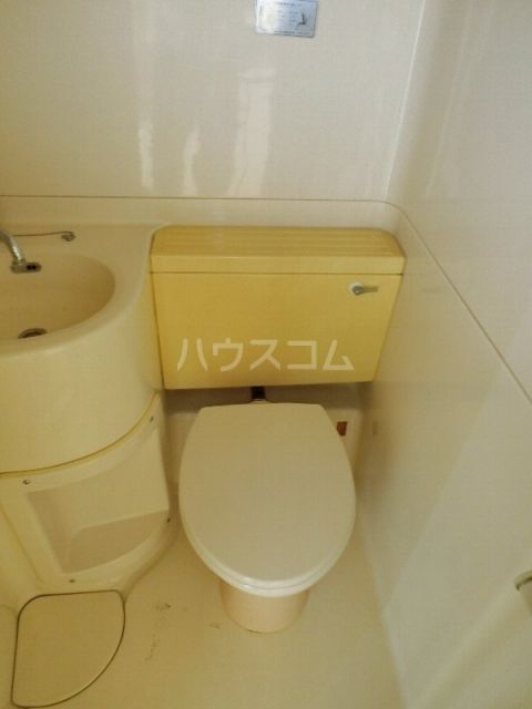 【名古屋市名東区大針のマンションのトイレ】