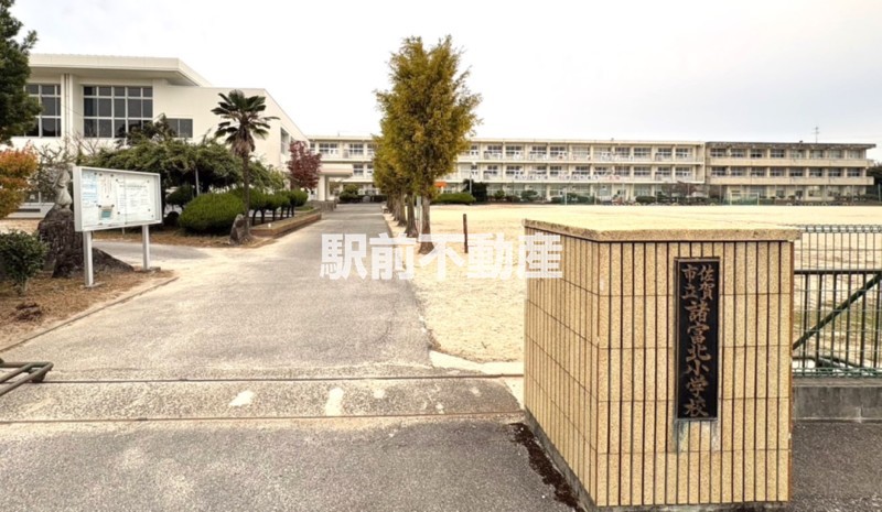 小学校　諸富北小学校（小学校）まで600m