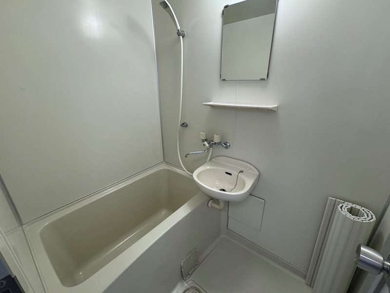 バス・シャワールーム　※浴室のみ別部屋の写真です