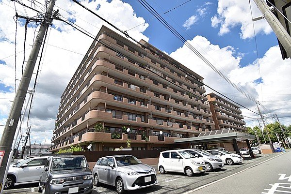 熊本県熊本市中央区帯山９（マンション）の賃貸物件の外観
