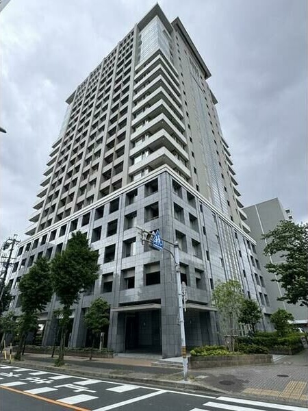 【ライオンズタワー葵の建物外観】