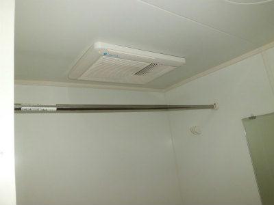 その他　浴室乾燥機。雨の日に重宝します。