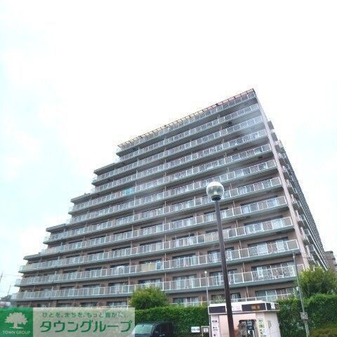 【白井市冨士のマンションの建物外観】