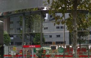 【中央区新川のマンションのドラックストア】