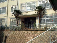 中学校　筒井台中学校（中学校）まで308m