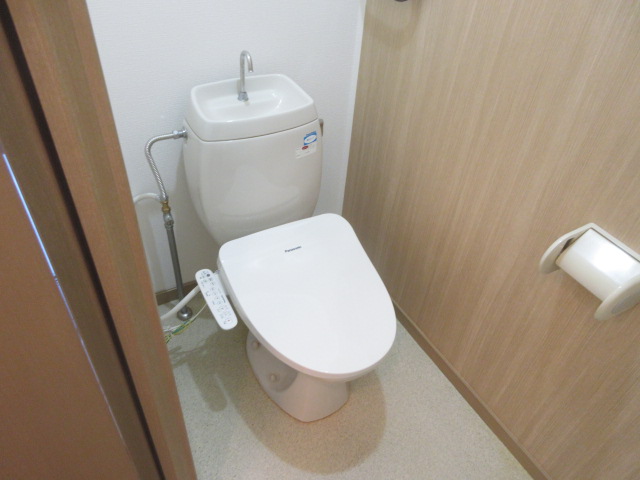 トイレ　同型タイプ