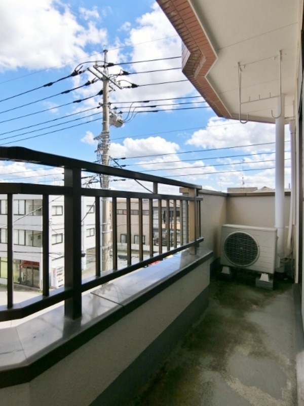 バルコニー　図面と現状に相違がある場合には現状を優先