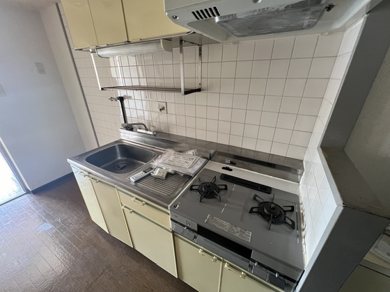 キッチン　※別部屋の写真です