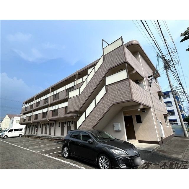 エントランス　建物外観