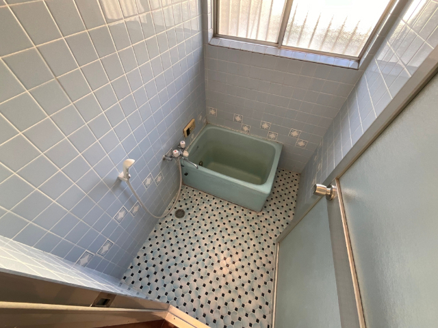 バス・シャワールーム　バス／シャワー