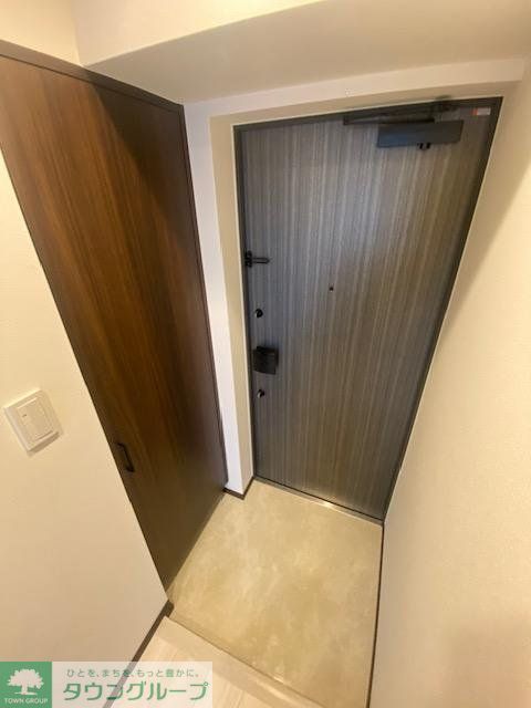 玄関　設備