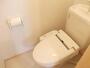 トイレ　ウォシュレット付きです！
